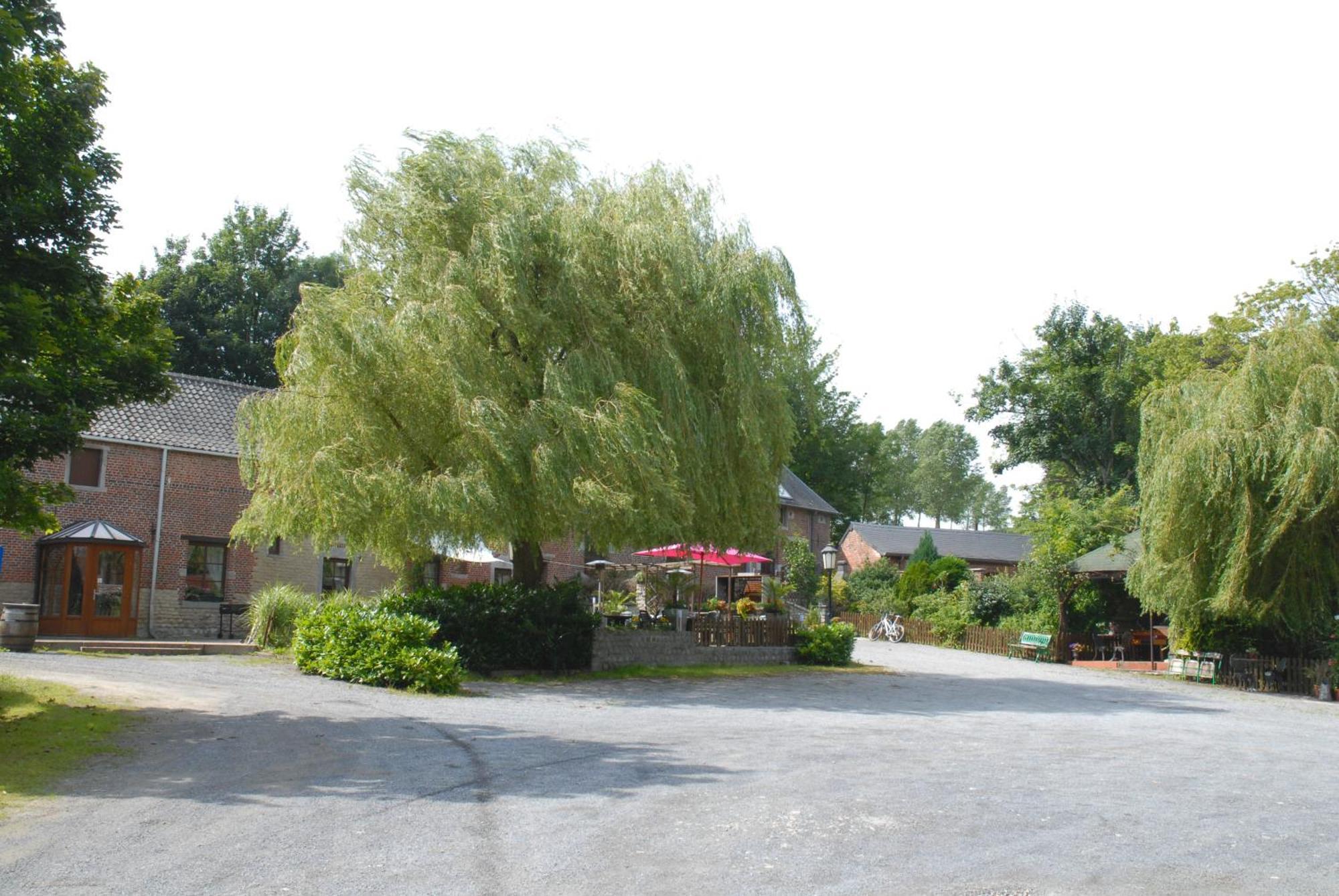 Hotel Restaurant La Ferme De Grambais Nivelles Luaran gambar